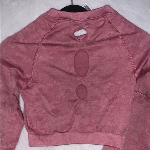 🎀Gymshark Long Sleeve🎀 - Picture 3 of 5